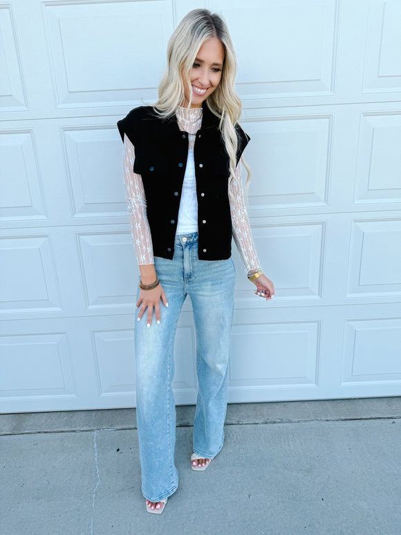 Cable Quilting Stitch Button Up Knit Vest