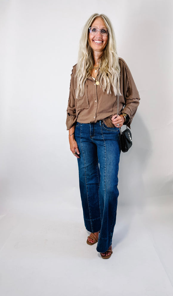 Raw Edge Exposed Seam Collared Neck Long Sleeve Shirt
